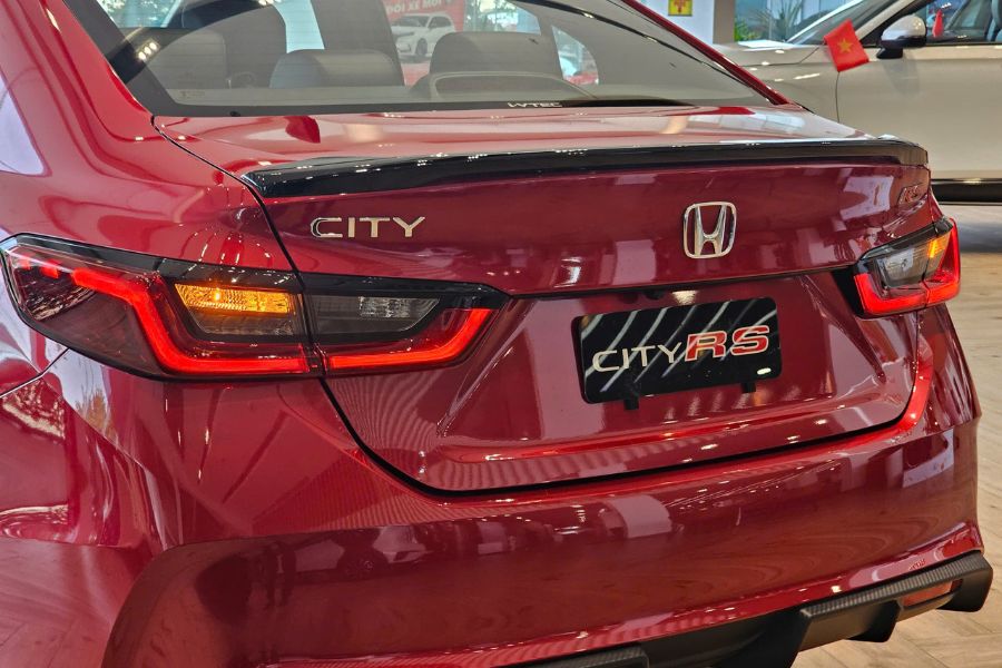 Cụm đèn sau Honda City RS