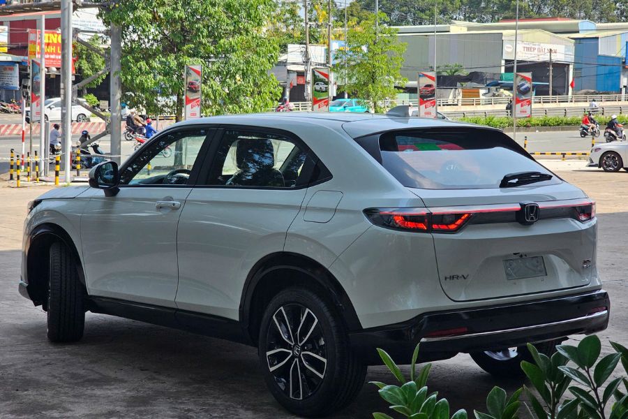 Góc Đuôi Sau HR-V