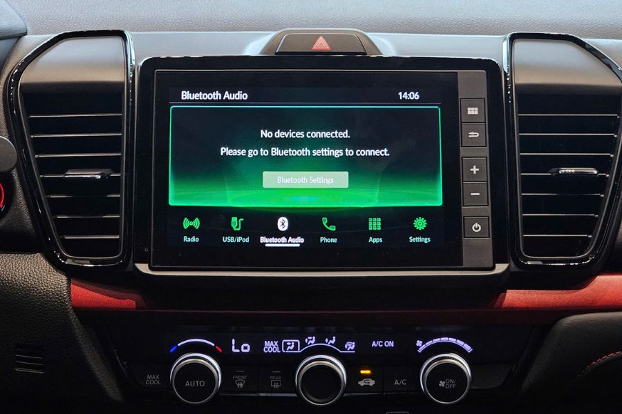 Màn hình cảm ứng trung tâm trên Honda City RS