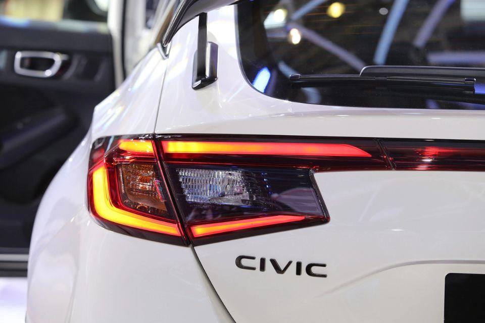 ngoai-that-honda-civic-type-r-13