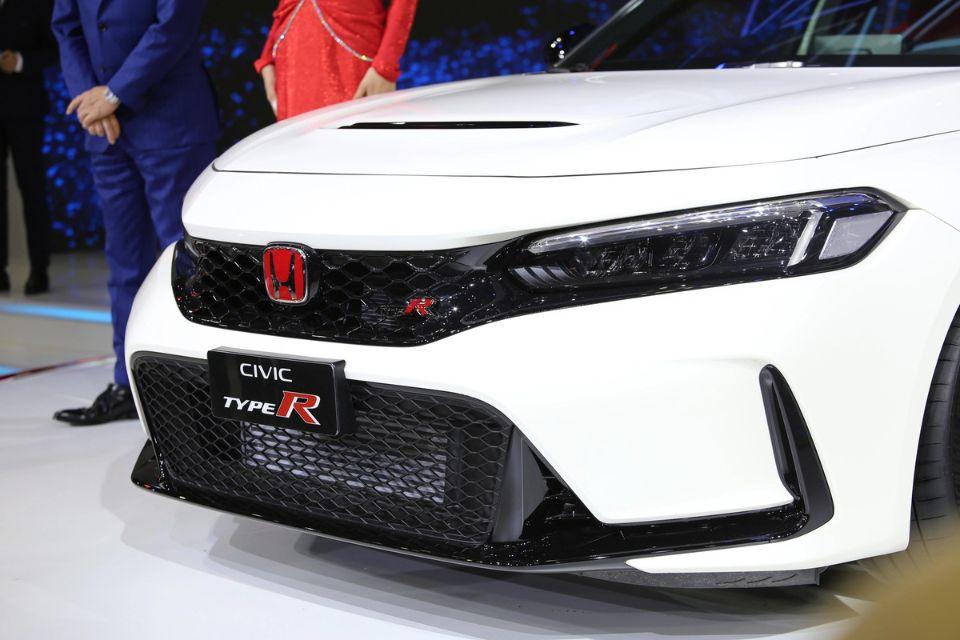 ngoai-that-honda-civic-type-r-3